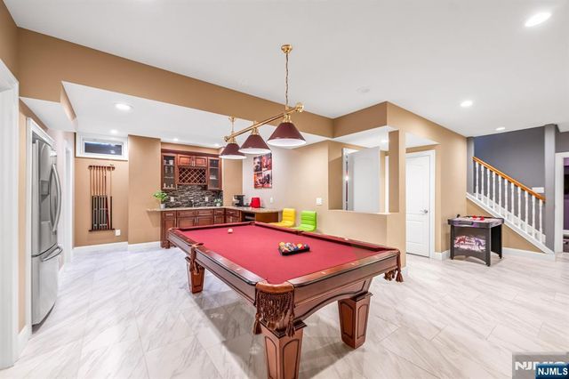 683 Victoria Avenue, Paramus, NJ 07652