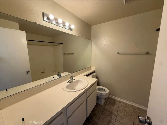 14 Woodleaf, Irvine, CA 92614