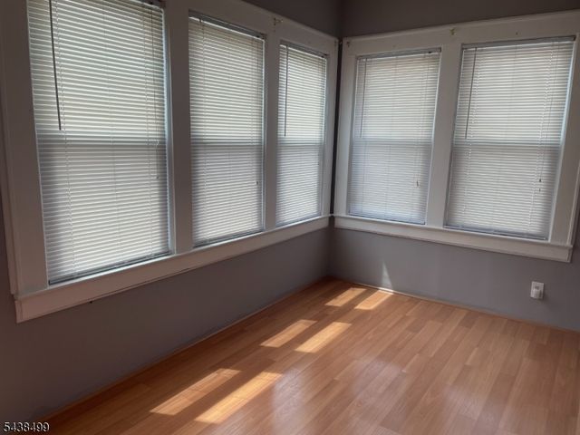 317 Mitchell Ave, Linden City, NJ 07036