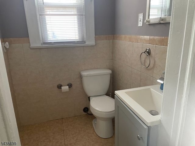 317 Mitchell Ave, Linden City, NJ 07036