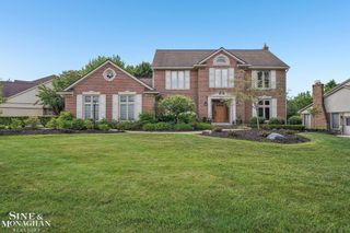 3473 Summit Ridge Drive, Rochester Hills, MI 48306