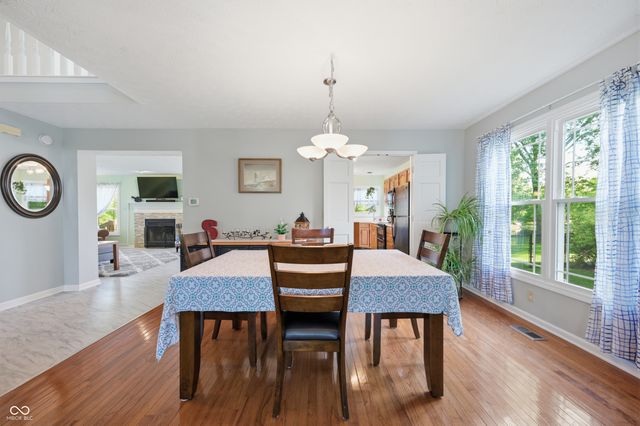 10538 Lighthouse Way, Indianapolis, IN 46256
