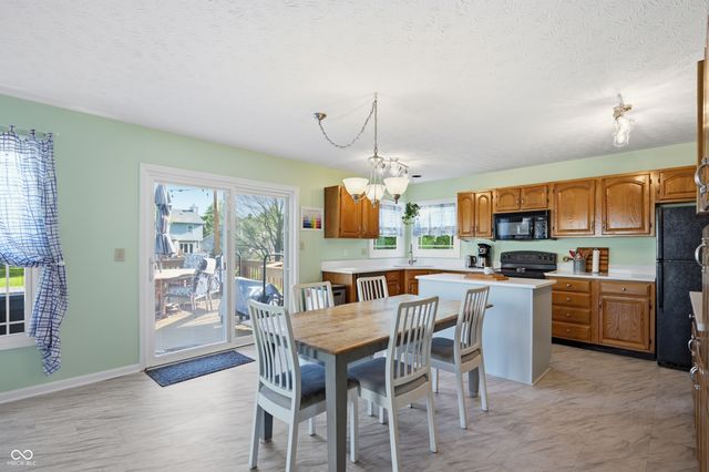 10538 Lighthouse Way, Indianapolis, IN 46256