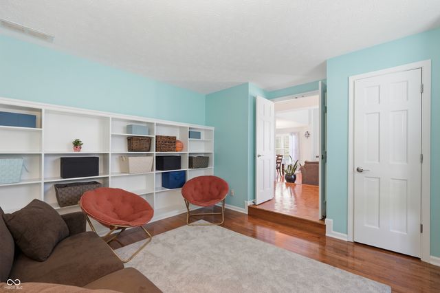 10538 Lighthouse Way, Indianapolis, IN 46256