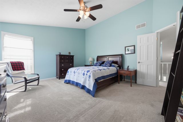 10538 Lighthouse Way, Indianapolis, IN 46256