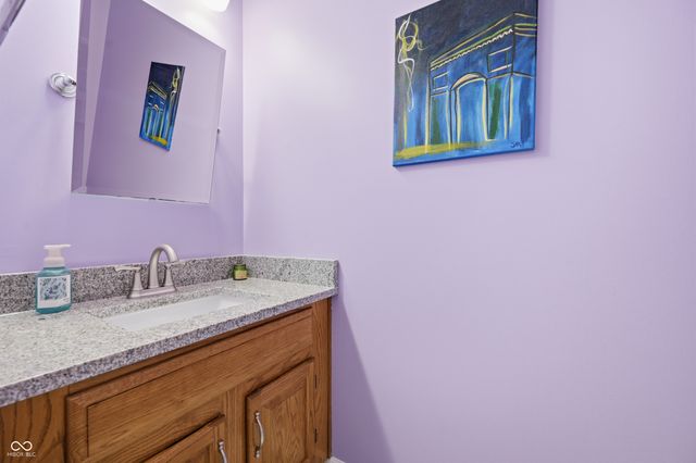 10538 Lighthouse Way, Indianapolis, IN 46256