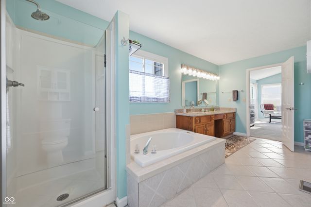 10538 Lighthouse Way, Indianapolis, IN 46256