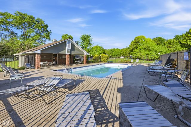 10538 Lighthouse Way, Indianapolis, IN 46256