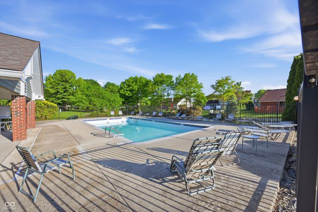10538 Lighthouse Way, Indianapolis, IN 46256