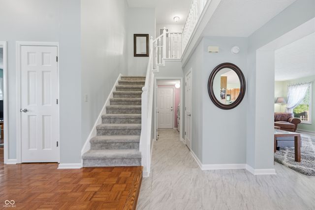 10538 Lighthouse Way, Indianapolis, IN 46256
