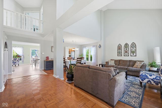 10538 Lighthouse Way, Indianapolis, IN 46256