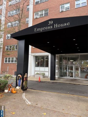 39 39th Street 503, Paterson, NJ 07514