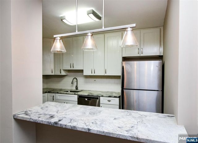 39 39th Street 503, Paterson, NJ 07514