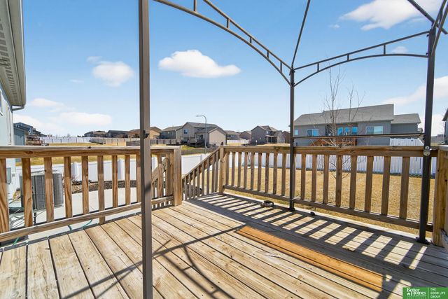 16601 Hanover Street, Bennington, NE 68007