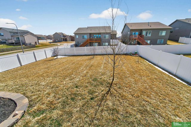 16601 Hanover Street, Bennington, NE 68007