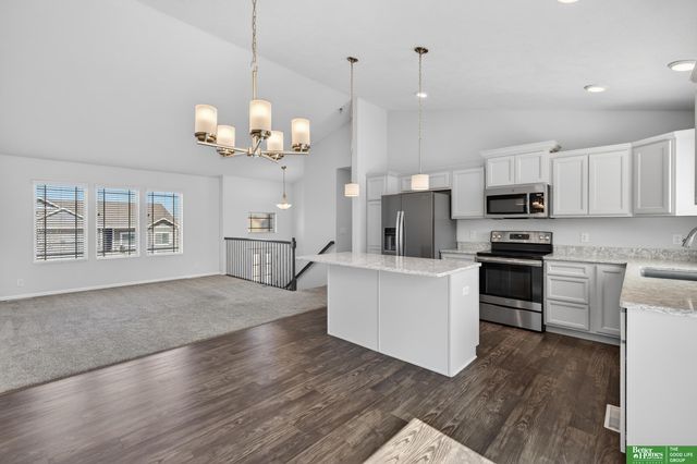 16601 Hanover Street, Bennington, NE 68007