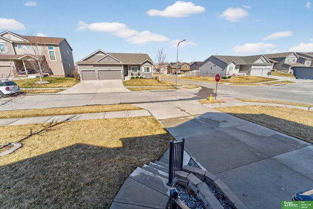16601 Hanover Street, Bennington, NE 68007