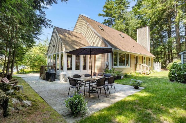 6 Sunset Lane, Moultonborough, NH 03254