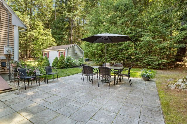 6 Sunset Lane, Moultonborough, NH 03254