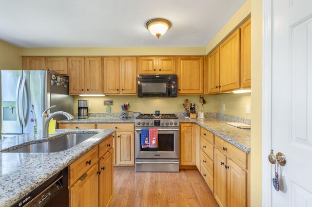 6 Sunset Lane, Moultonborough, NH 03254