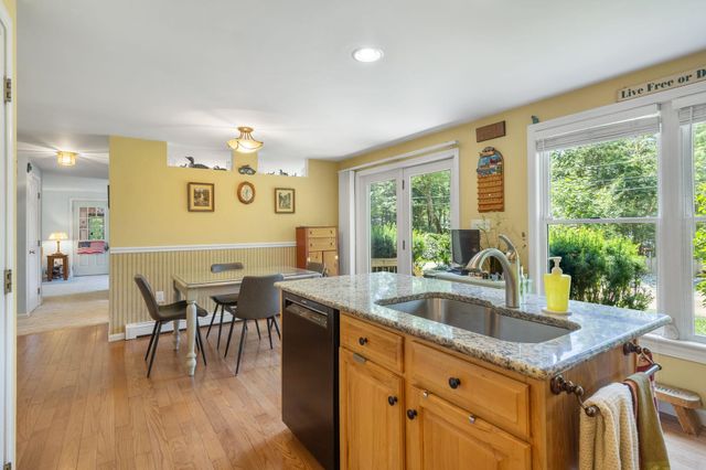 6 Sunset Lane, Moultonborough, NH 03254
