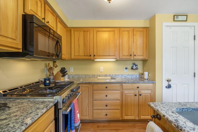 6 Sunset Lane, Moultonborough, NH 03254