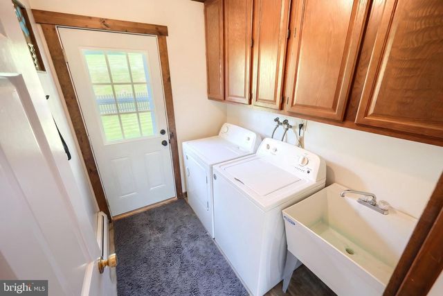 715 MEADOWVIEW DR, Red Lion, PA 17356