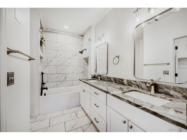 2154 S Fulton Cir 202, Aurora, CO 80247