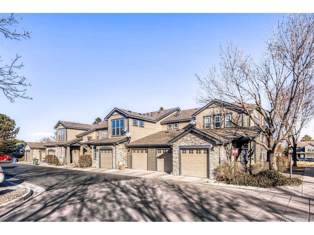 2154 S Fulton Cir 202, Aurora, CO 80247