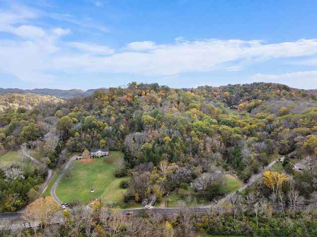 6916 River Road Pike, Nashville, TN 37209