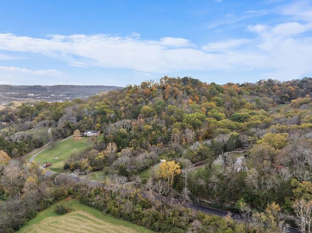6916 River Road Pike, Nashville, TN 37209