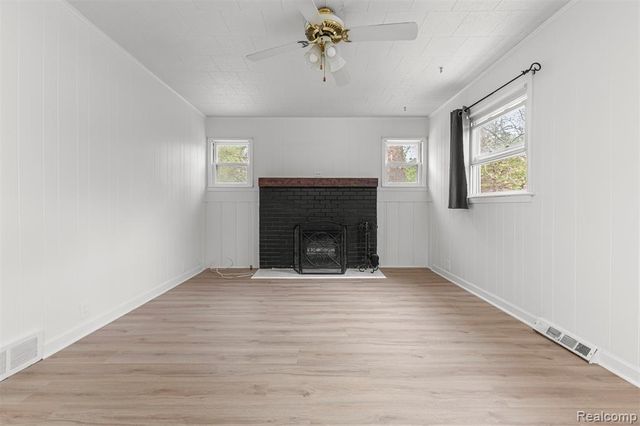 3360 Alice Street, Dearborn, MI 48124