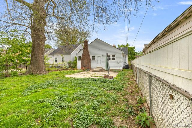 3360 Alice Street, Dearborn, MI 48124
