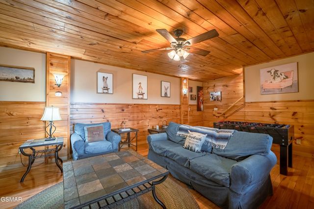 3830 Katelyns Lane, Sevierville, TN 37876