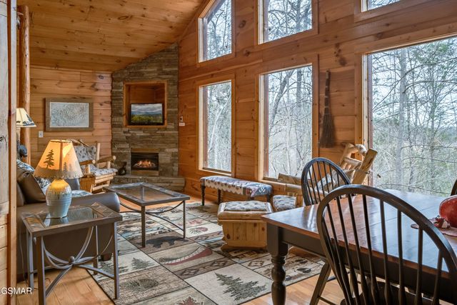 3830 Katelyns Lane, Sevierville, TN 37876