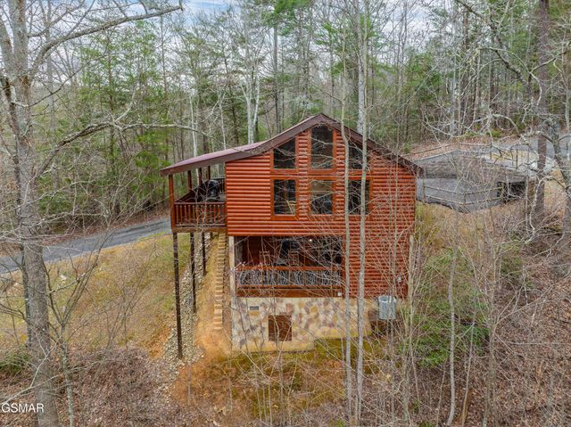 3830 Katelyns Lane, Sevierville, TN 37876