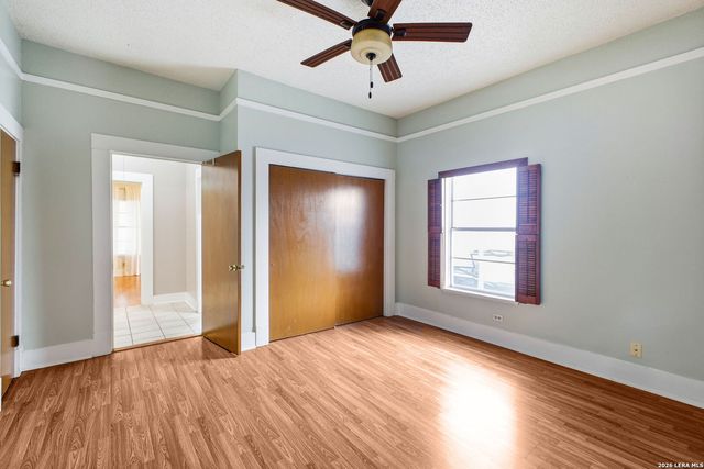 907 Steves Avenue, San Antonio, TX 78210