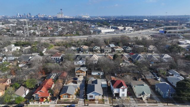 907 Steves Avenue, San Antonio, TX 78210