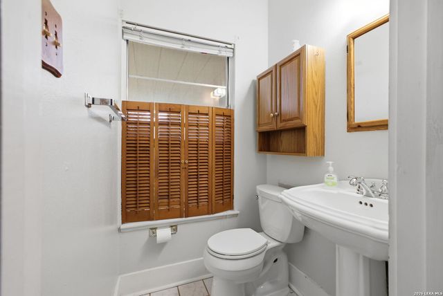 907 Steves Avenue, San Antonio, TX 78210