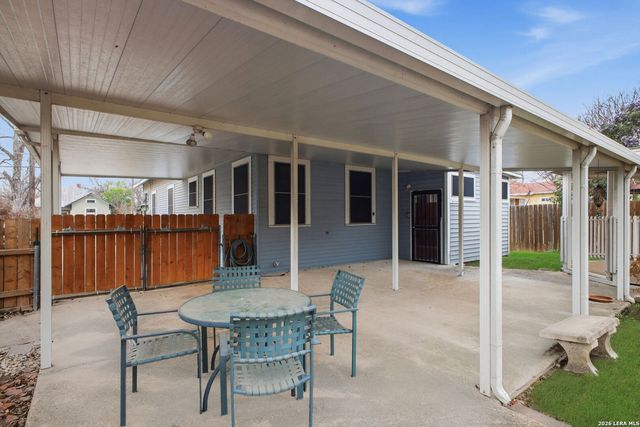 907 Steves Avenue, San Antonio, TX 78210