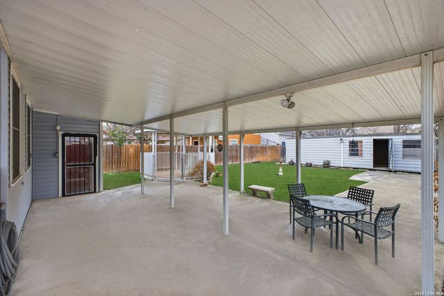 907 Steves Avenue, San Antonio, TX 78210