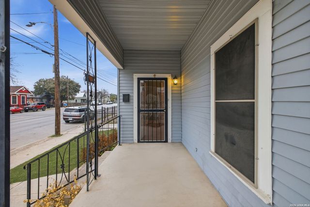 907 Steves Avenue, San Antonio, TX 78210