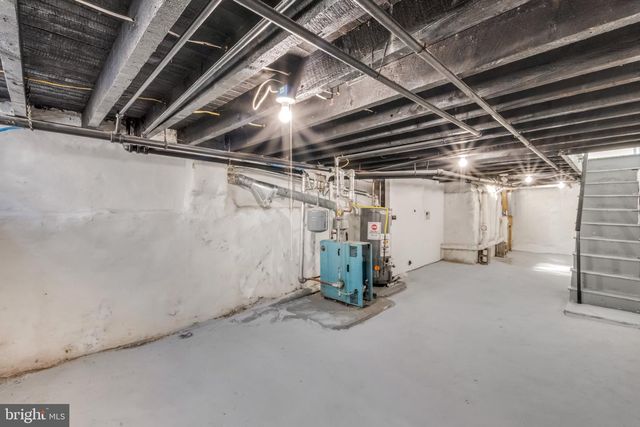 2066 E STELLA ST, Philadelphia, PA 19134