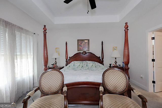156 Lake Point Drive, Williamson, GA 30292