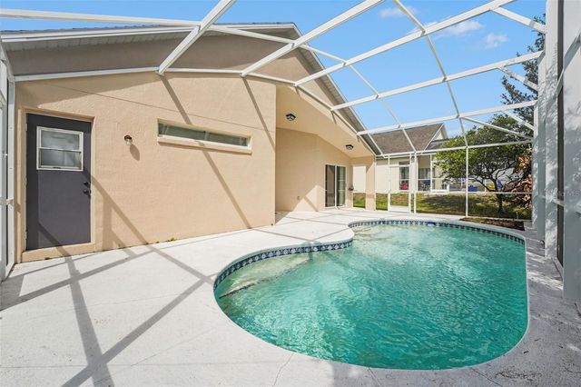 142 SANTANA PLACE, Davenport, FL 33897