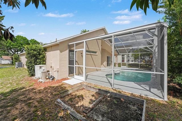 142 SANTANA PLACE, Davenport, FL 33897