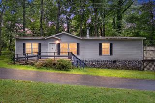 108 Leisure Woods Lane, Hiawassee, GA 30546