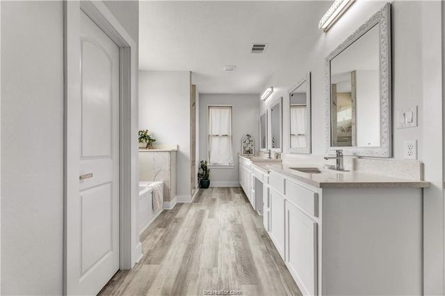 3553 North Country Drive, Bryan, TX 77808