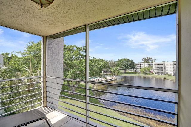 9311 Orange Grove Drive, Davie, FL 33324