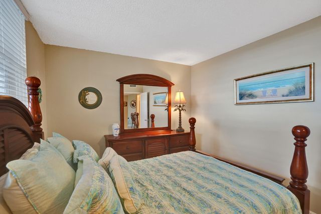 9311 Orange Grove Drive, Davie, FL 33324